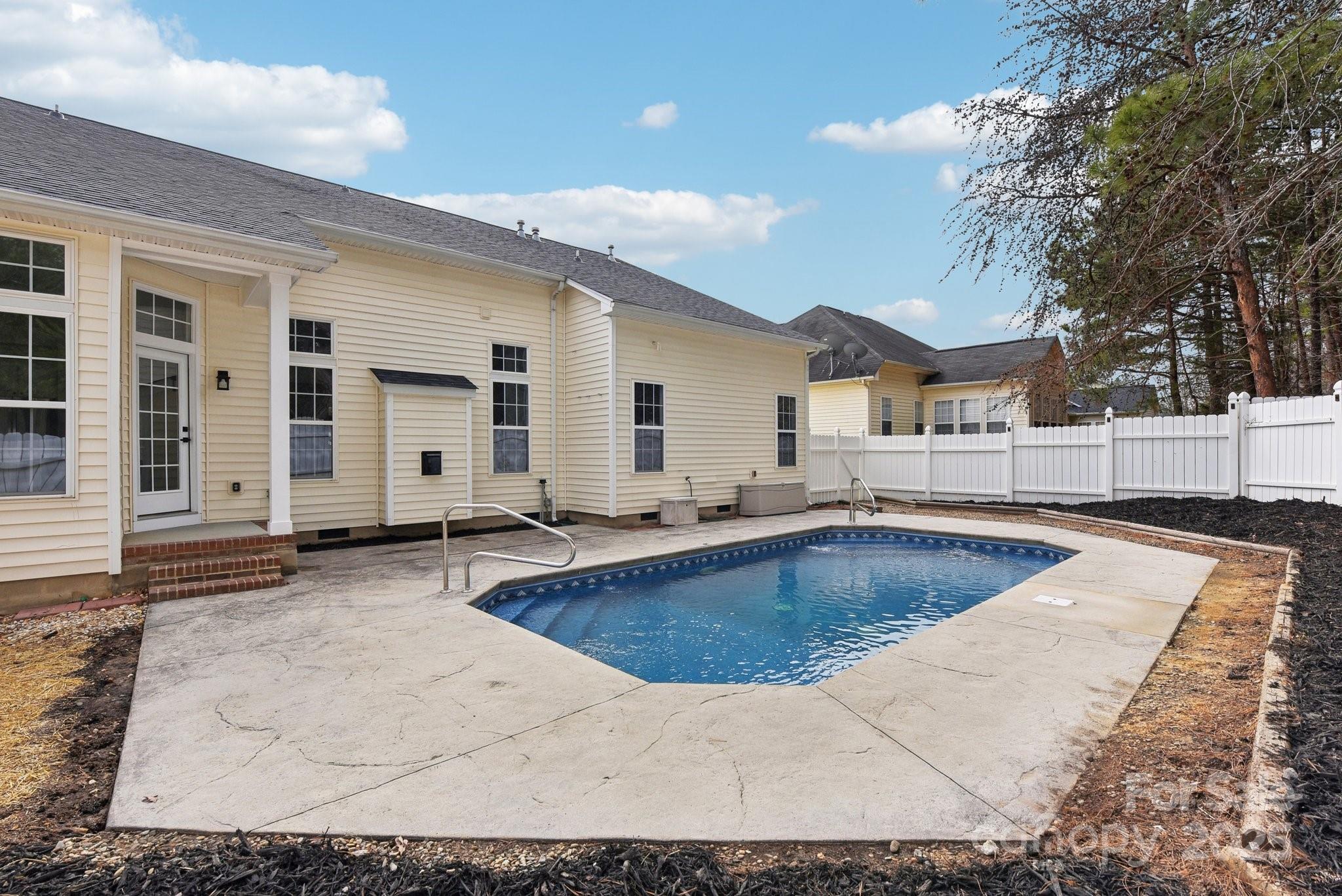 Dominion Bridge - Residential