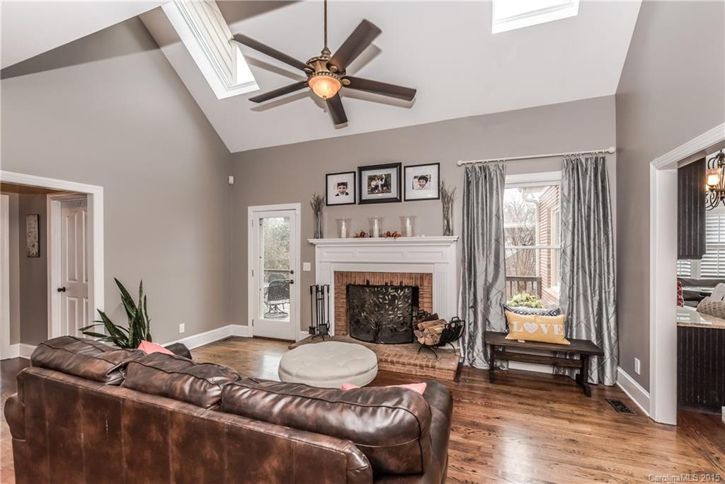 Beacon Knoll - Residential