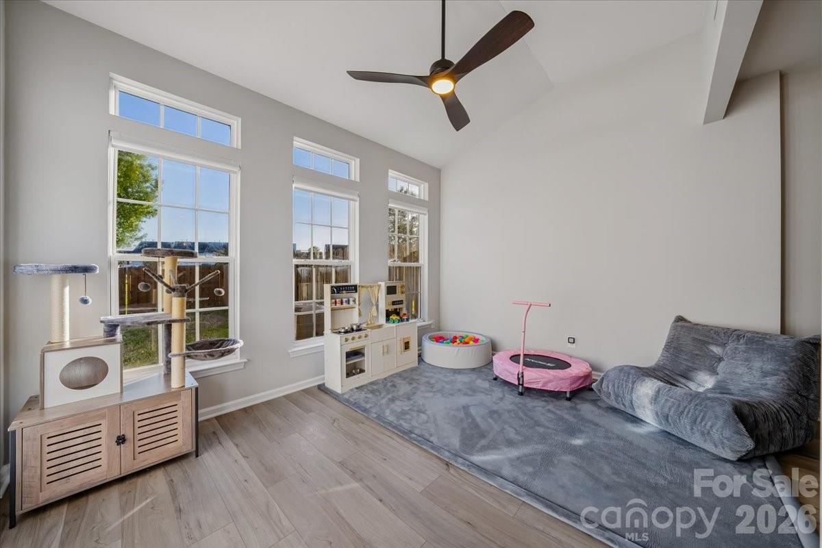 Holly Park - Residential