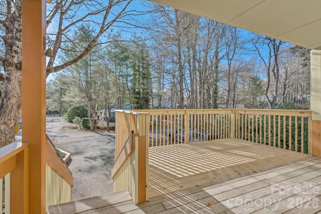 Linville Land Harbor - Residential