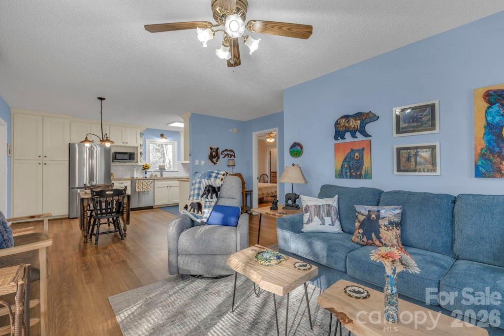 Linville Land Harbor - Residential