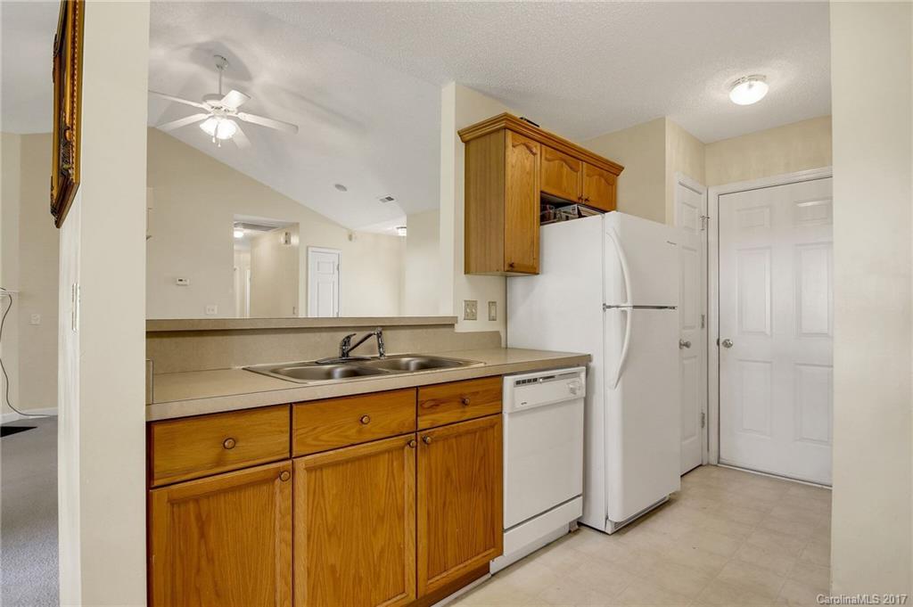 Longview Oaks - Residential