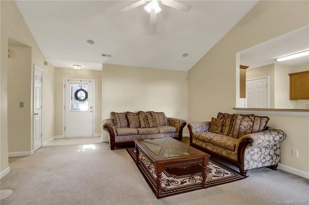 Longview Oaks - Residential