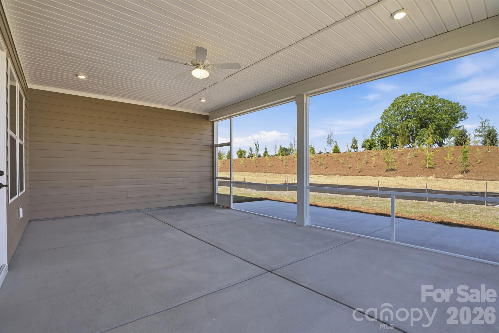 Cresswind at Rocky River - Residential