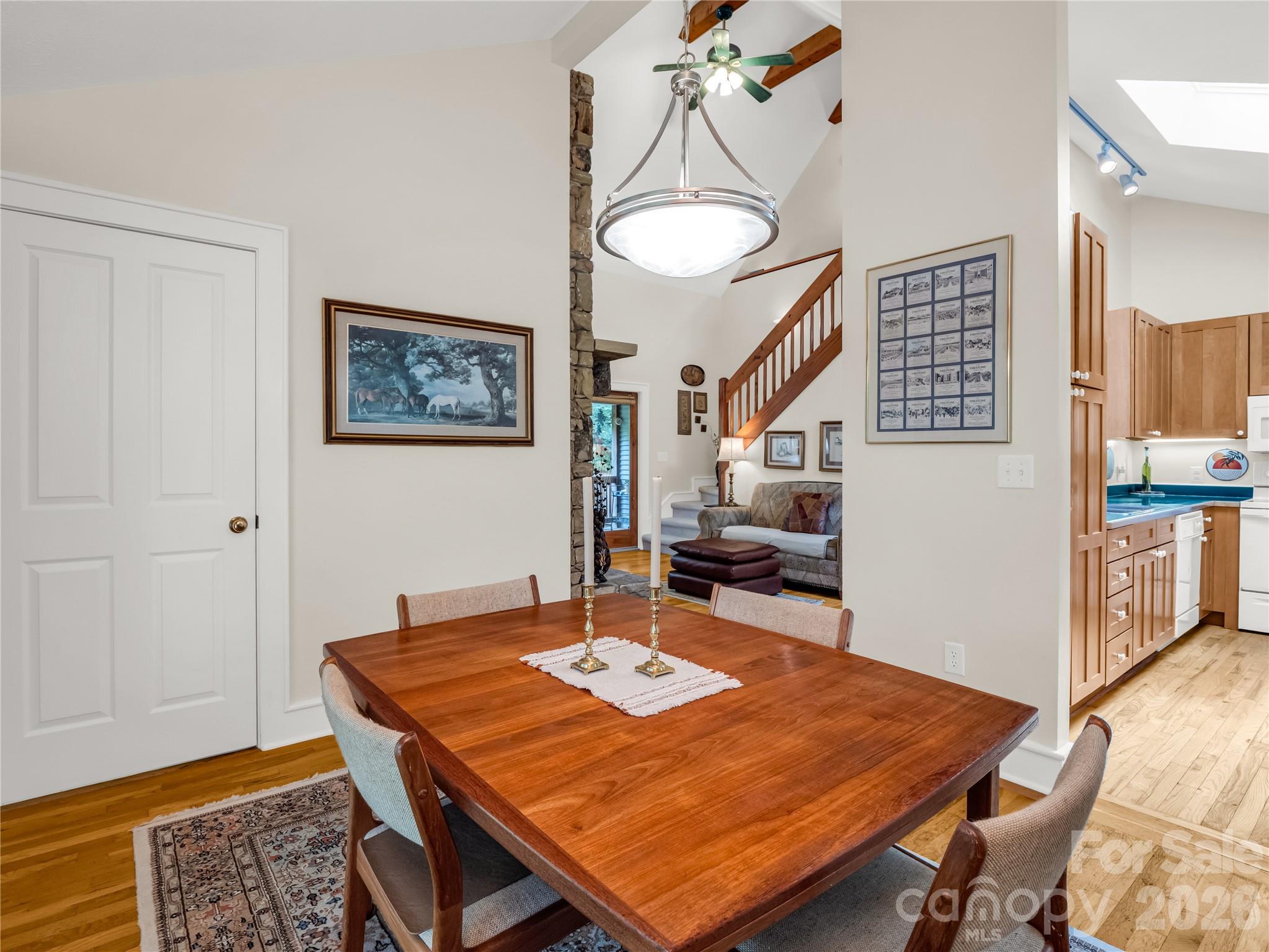 Davis Mountain Views - Residential