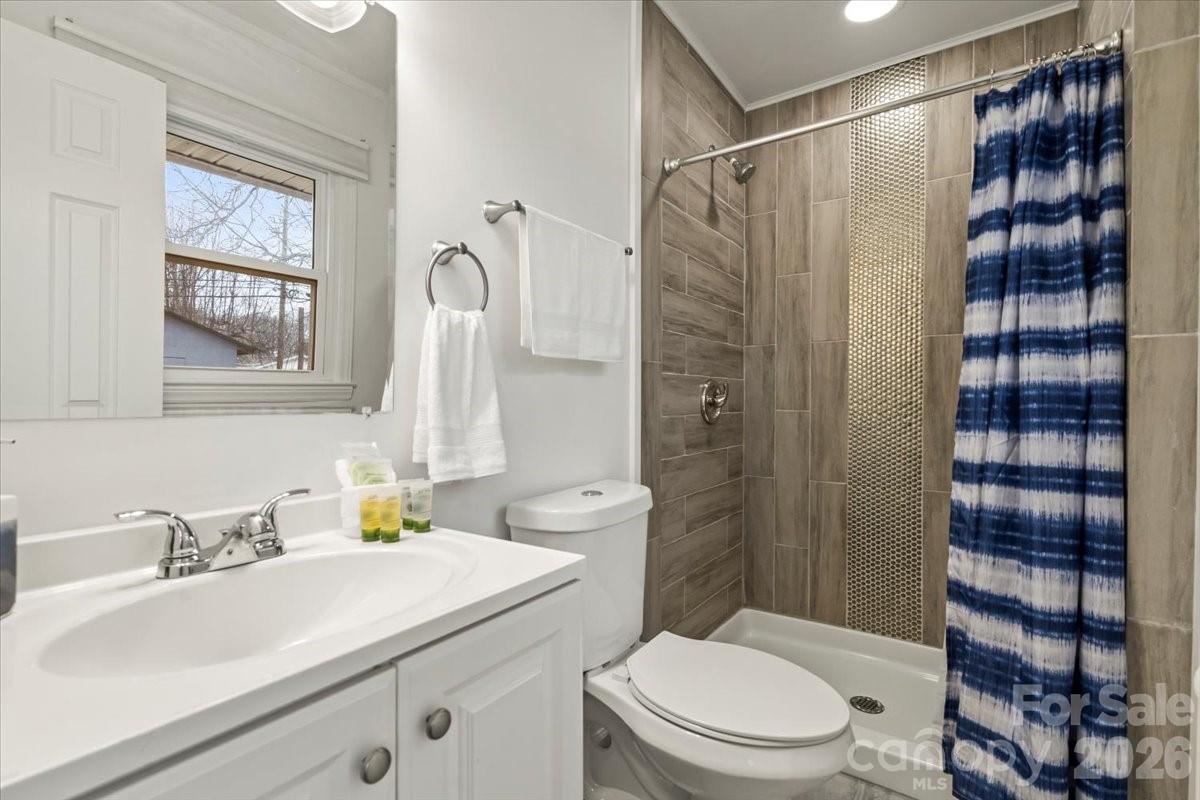 Crestmont - Residential