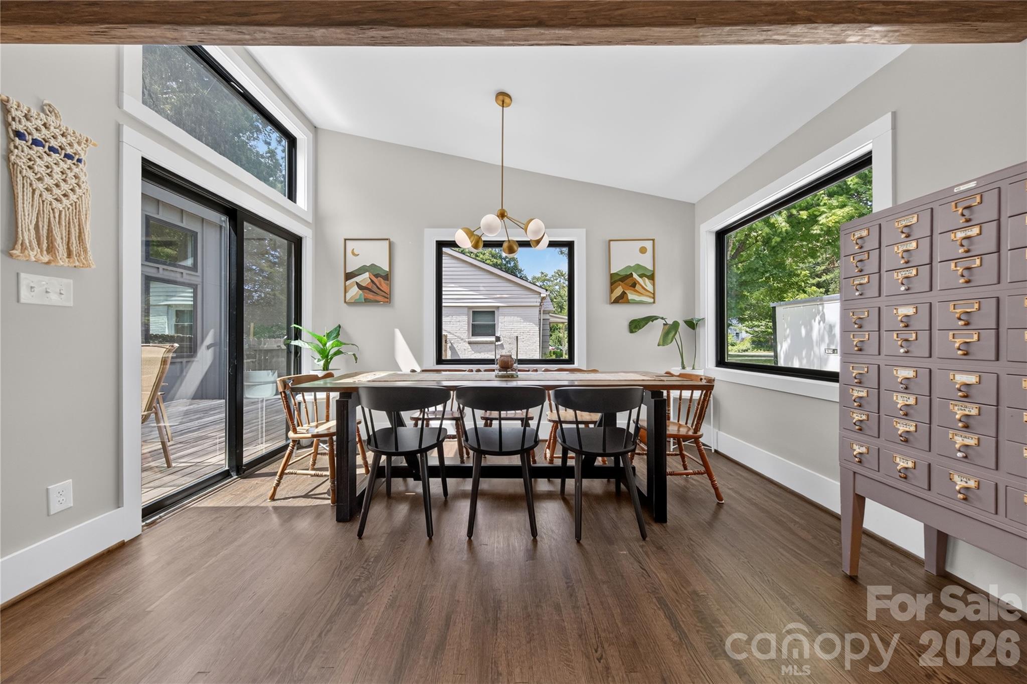 Merry Oaks - Residential