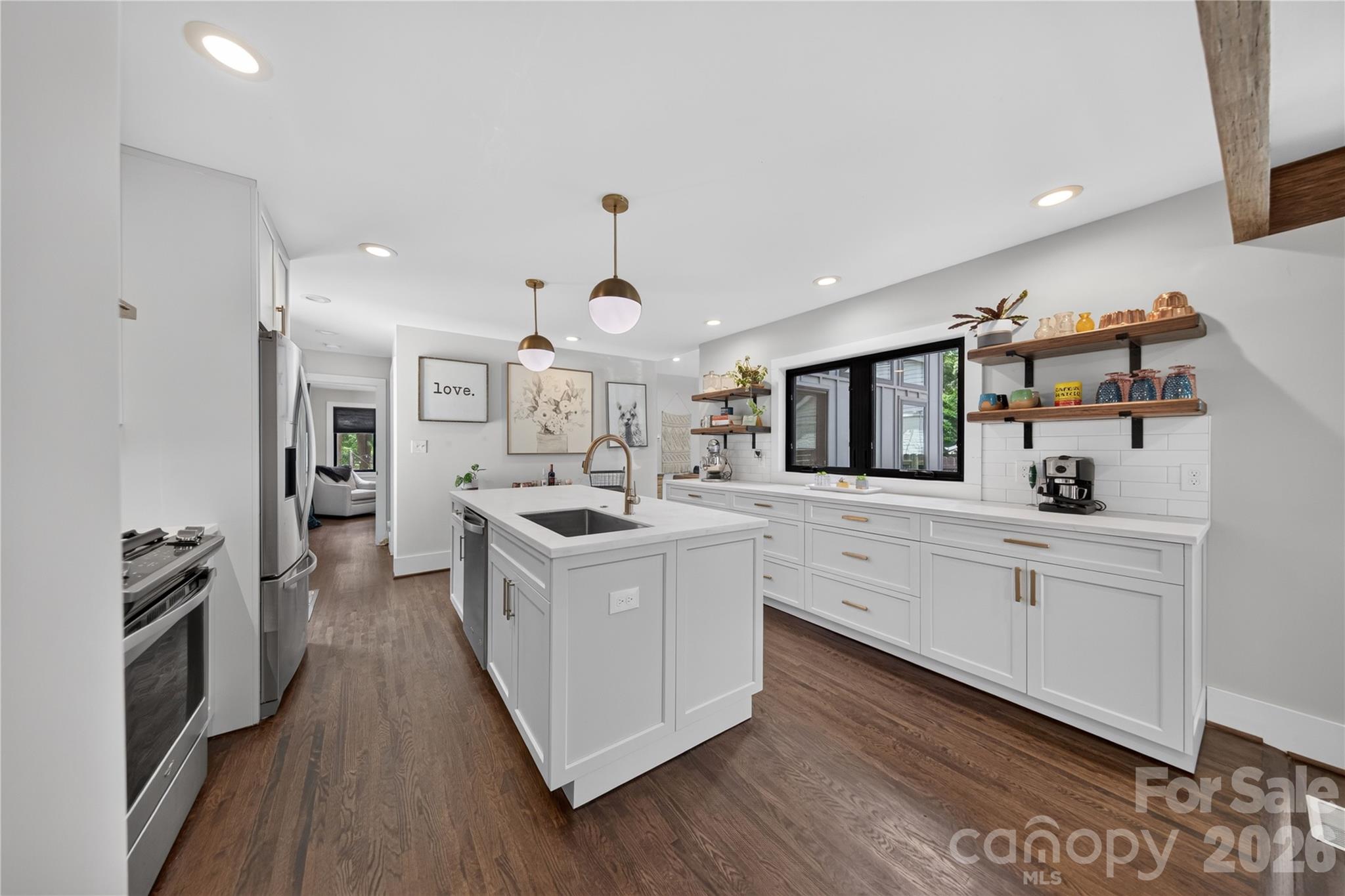 Merry Oaks - Residential