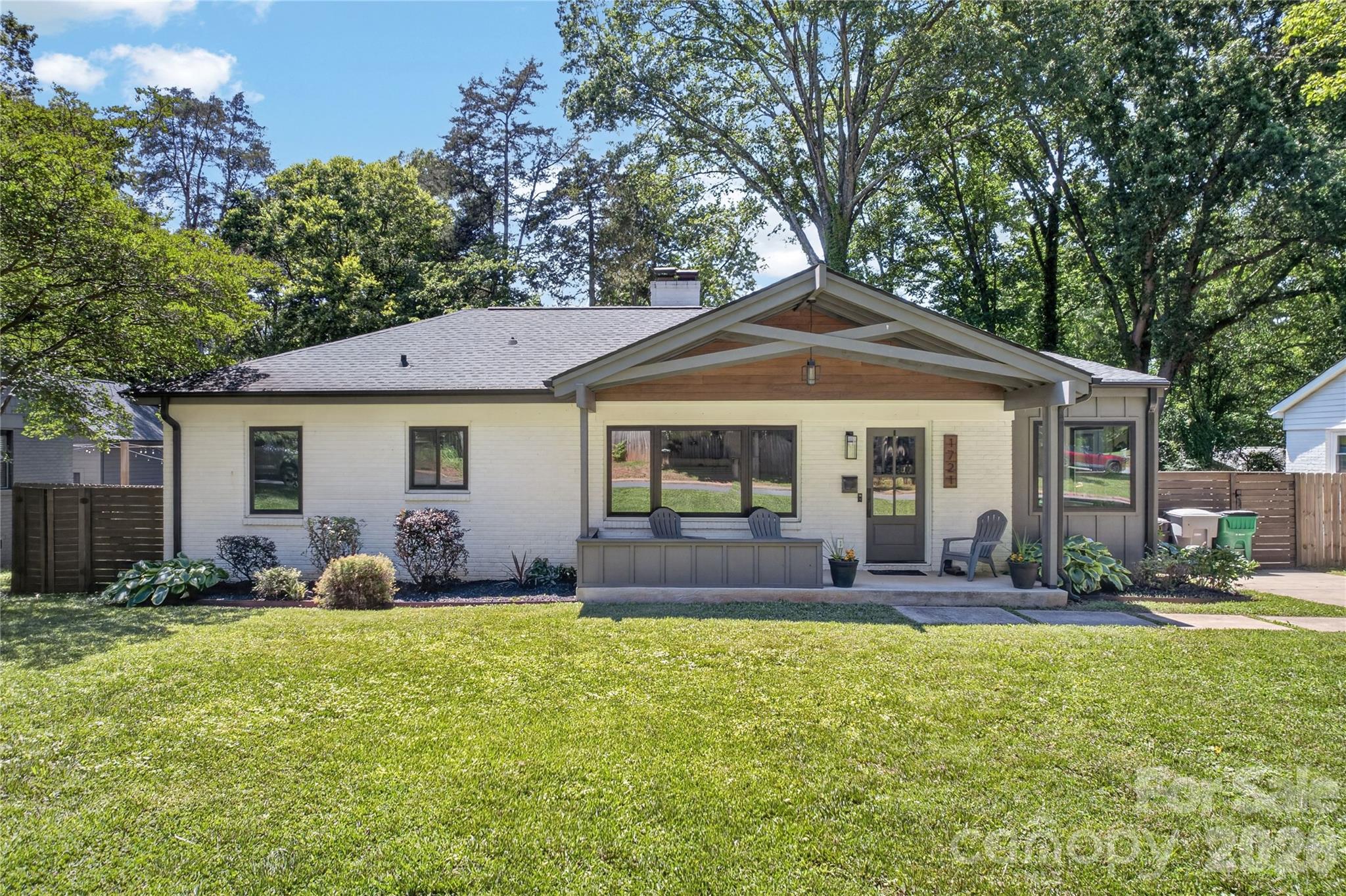 Merry Oaks - Residential