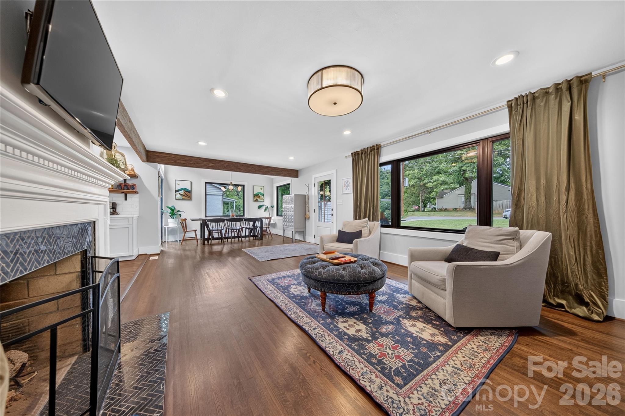 Merry Oaks - Residential