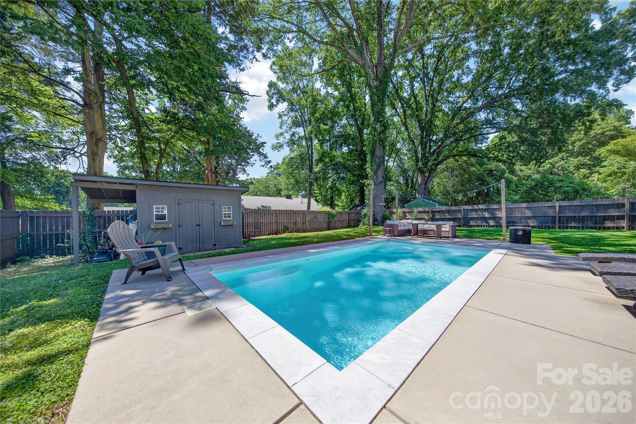Merry Oaks - Residential