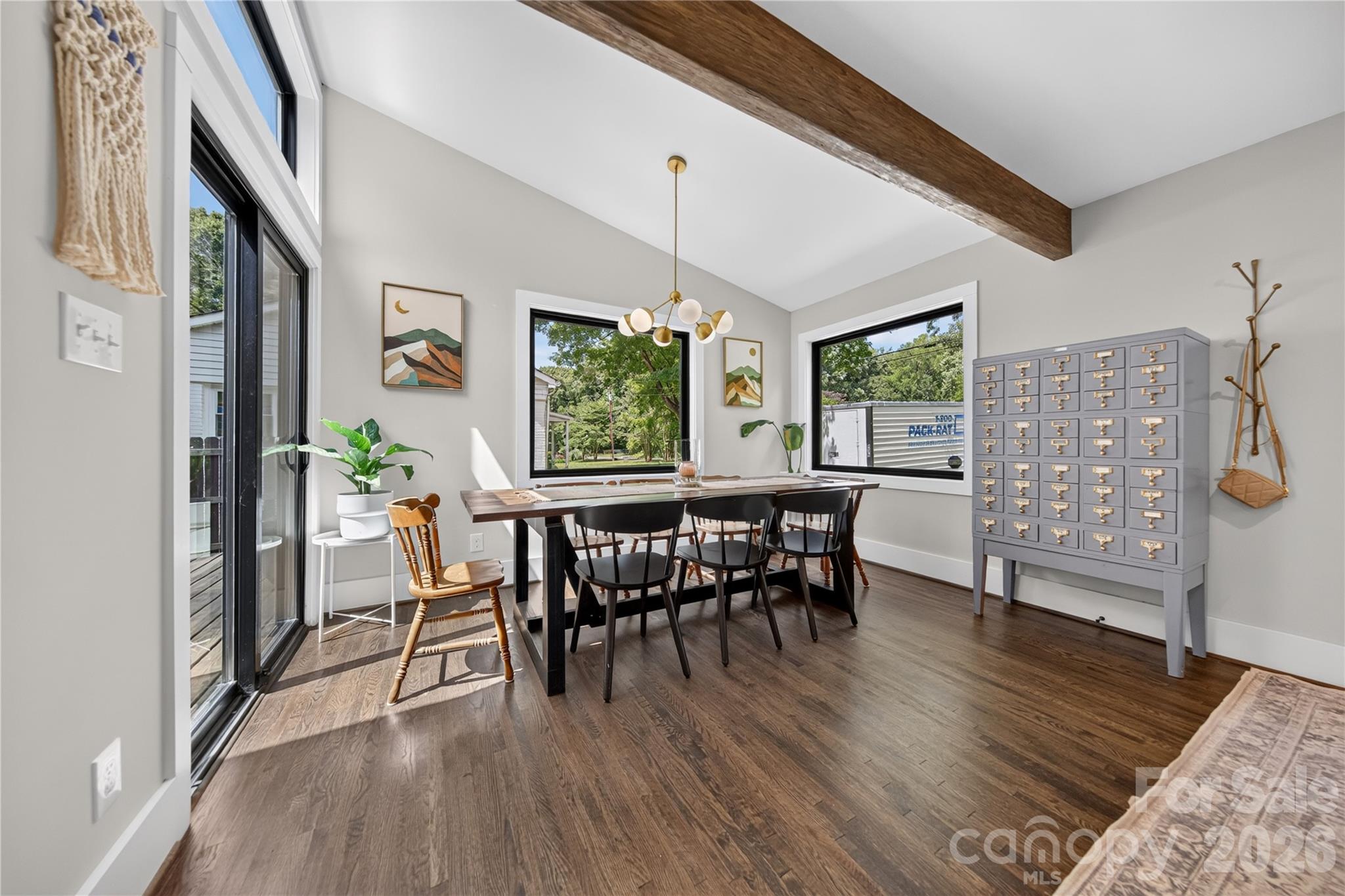 Merry Oaks - Residential