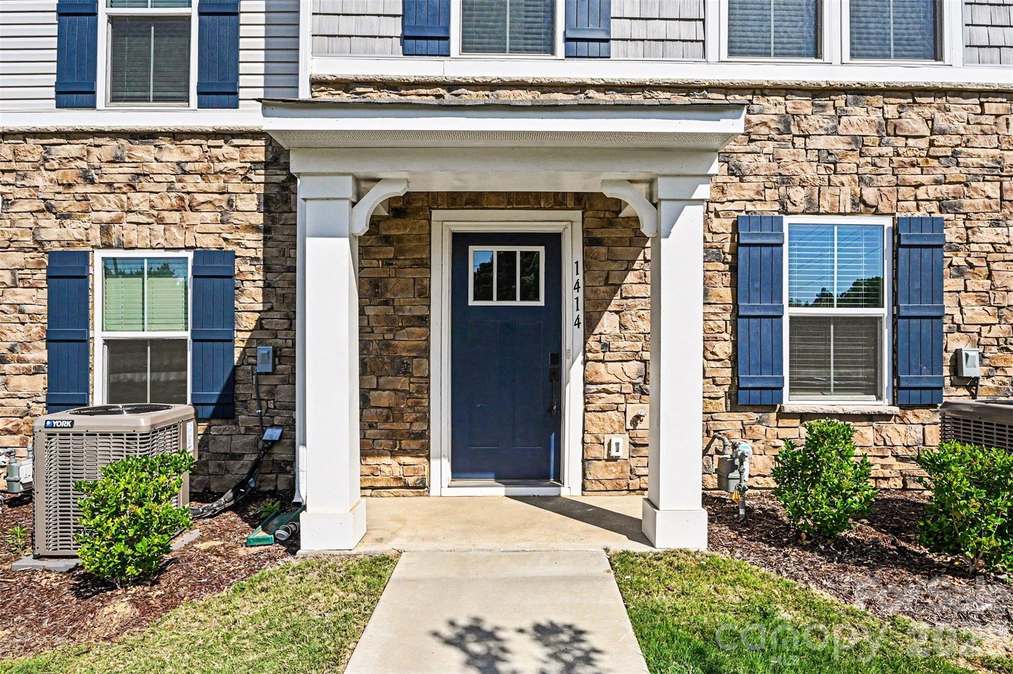 The Towns at Mallard Mills - Residential