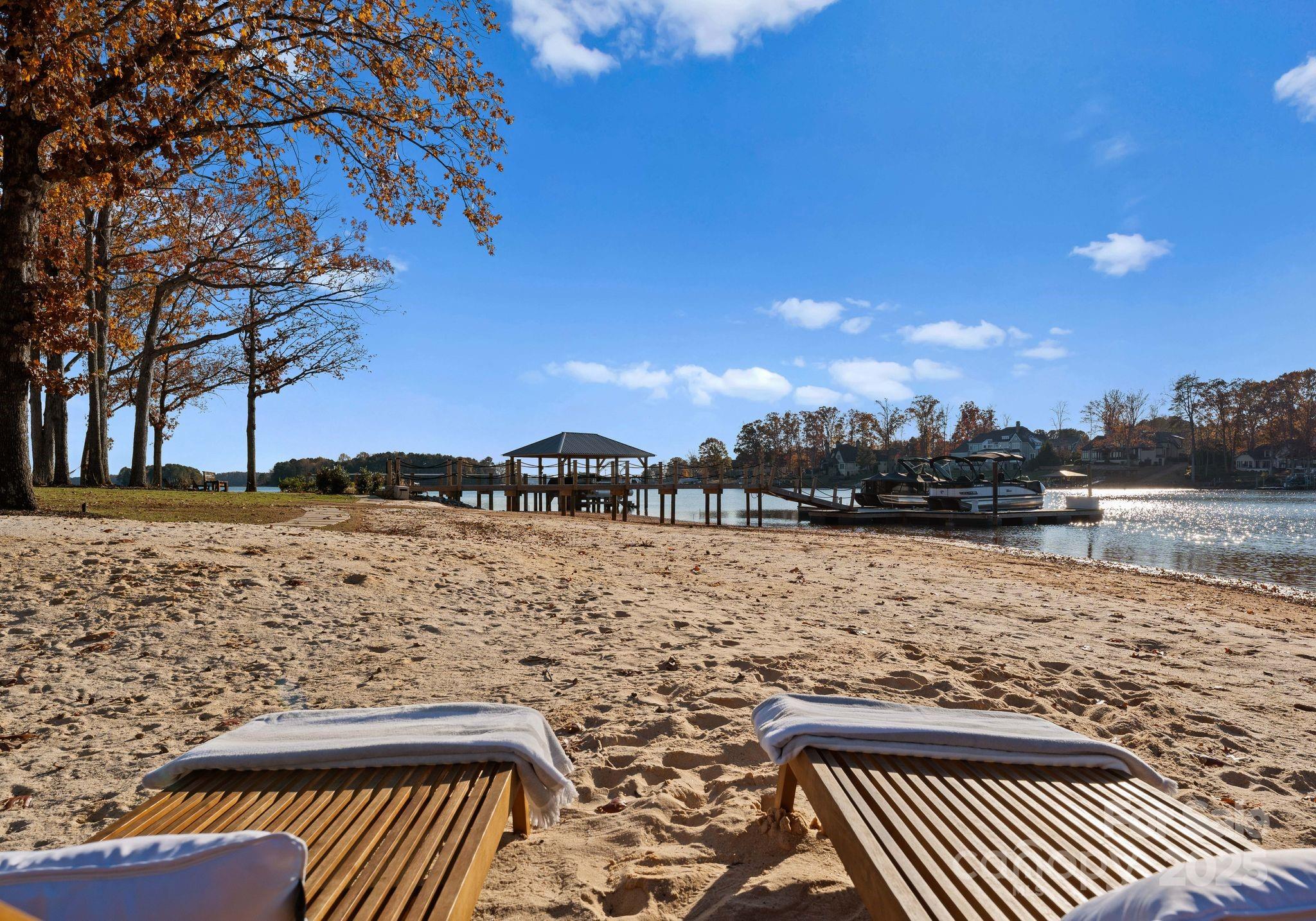Saylors Watch - Residential