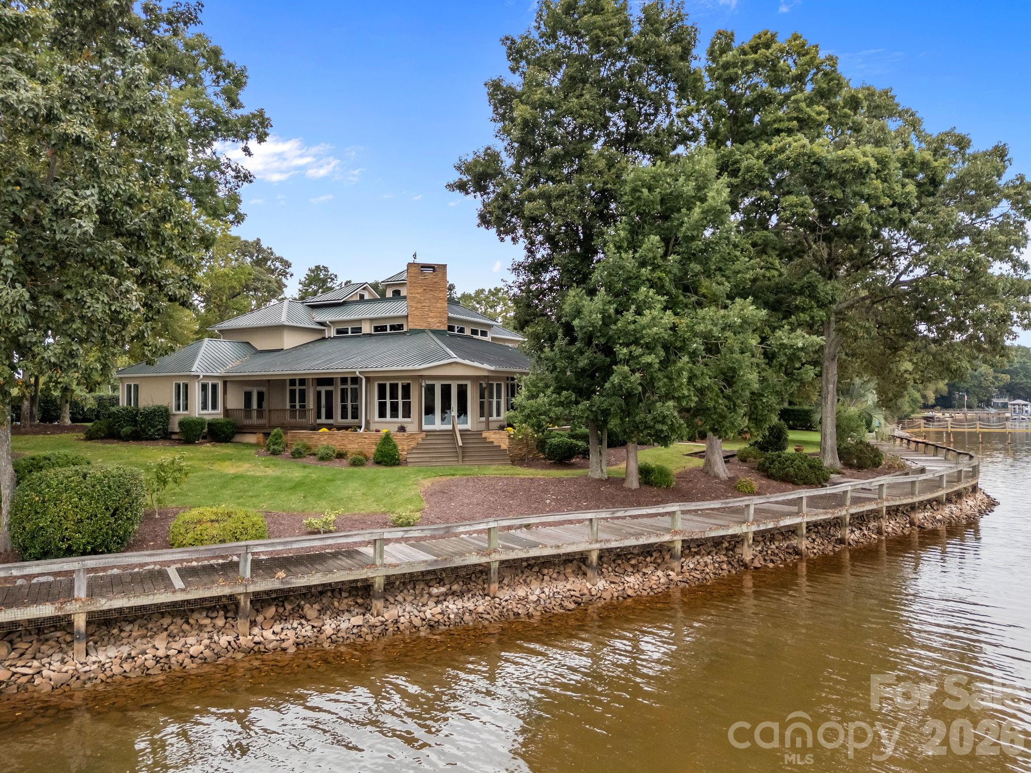 Lincoln Forest - Residential