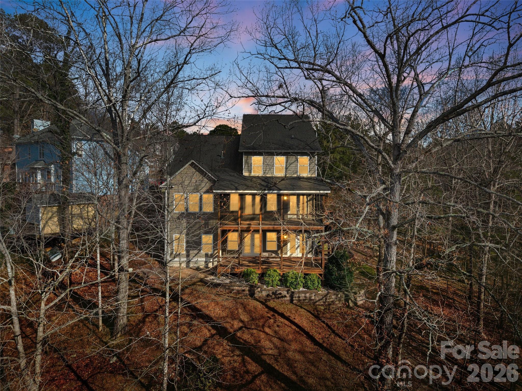 Tega Cay - Residential