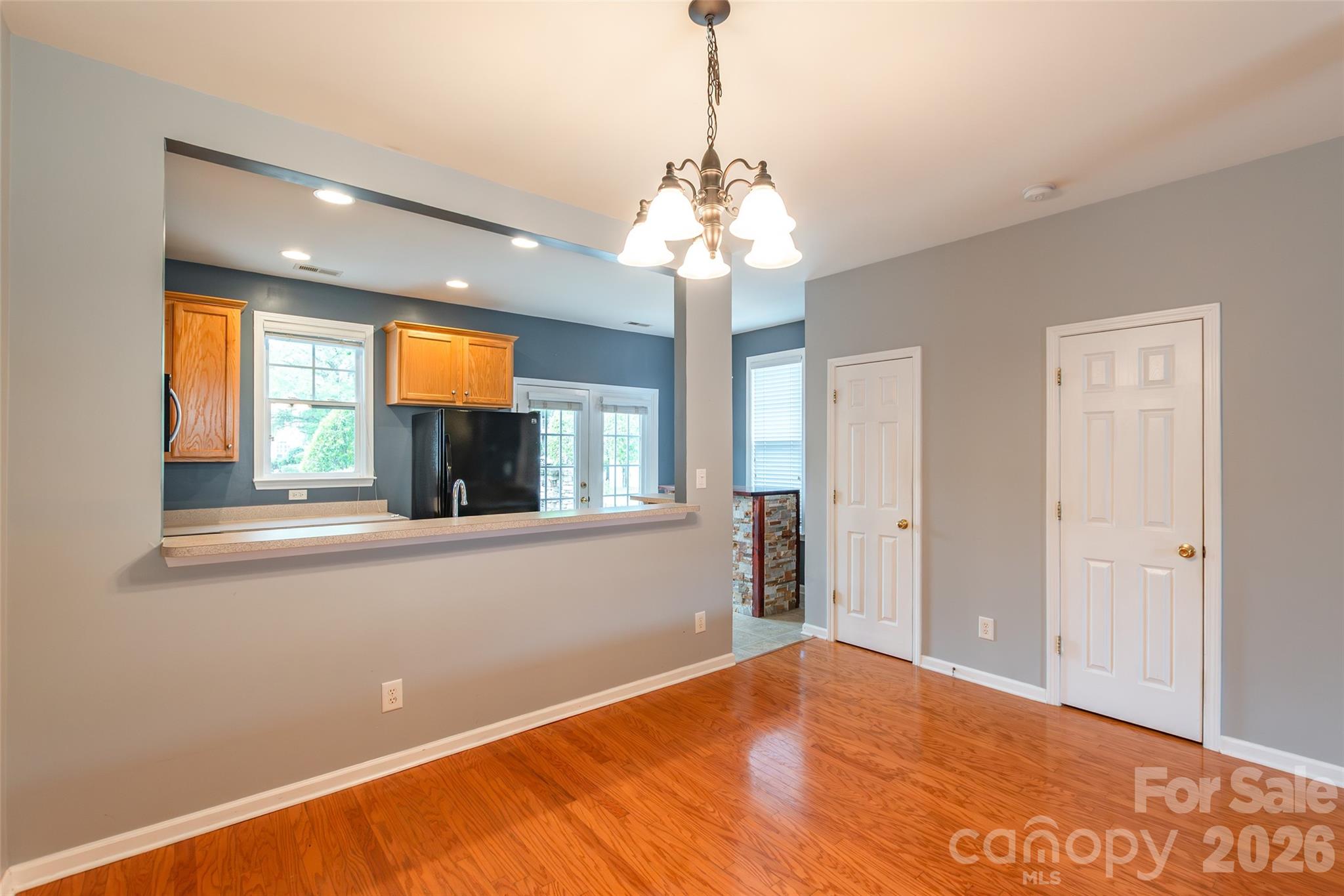Scots Hill - Residential