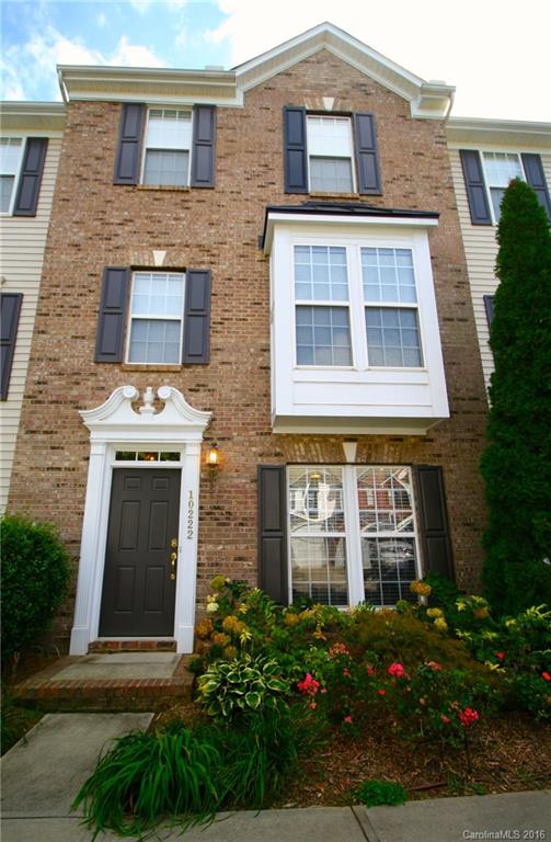 Blakeney/Ballantyne area Upscale Townhome in Charming Neighborhood. Convenient to Blakeney & Stonecrest Shopping & easy access to I-485. 3 levels of living w/Bonus room/office & Laundry on lower level; Main Level- Elegant Updated Kitchen- sleek black granite countertops & deluxe white self-closing cabinets & pantry. Refinished Gleaming Hardwoods adds classic touch to Large Living/Dining area. Enclosed deck off main level, perfect for entertaining or outdoor grilling. Upper level has 2 Bedrooms.