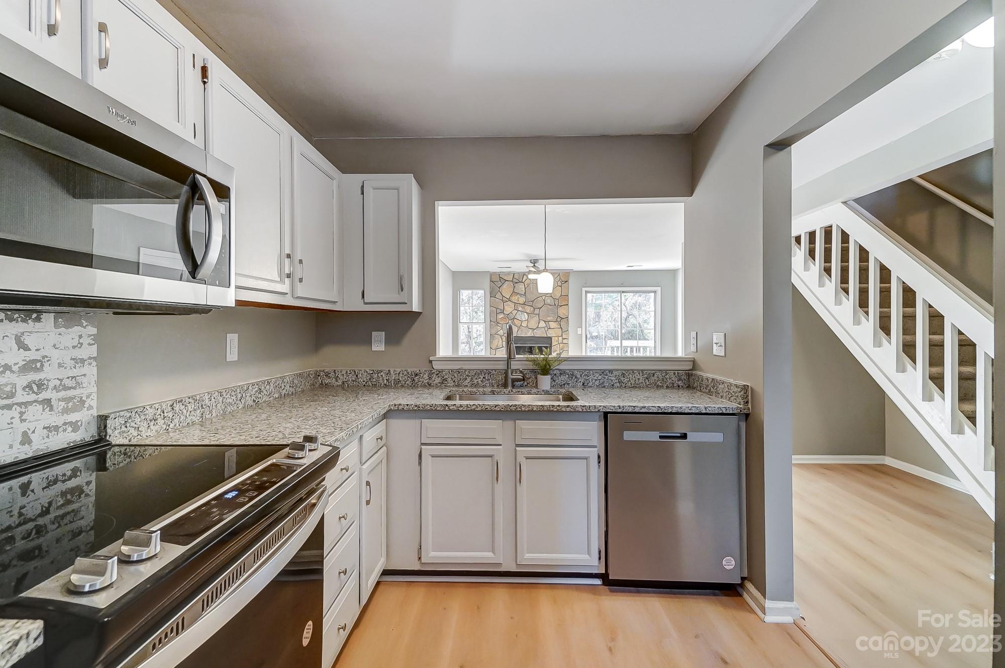 Windsor Grove - Residential