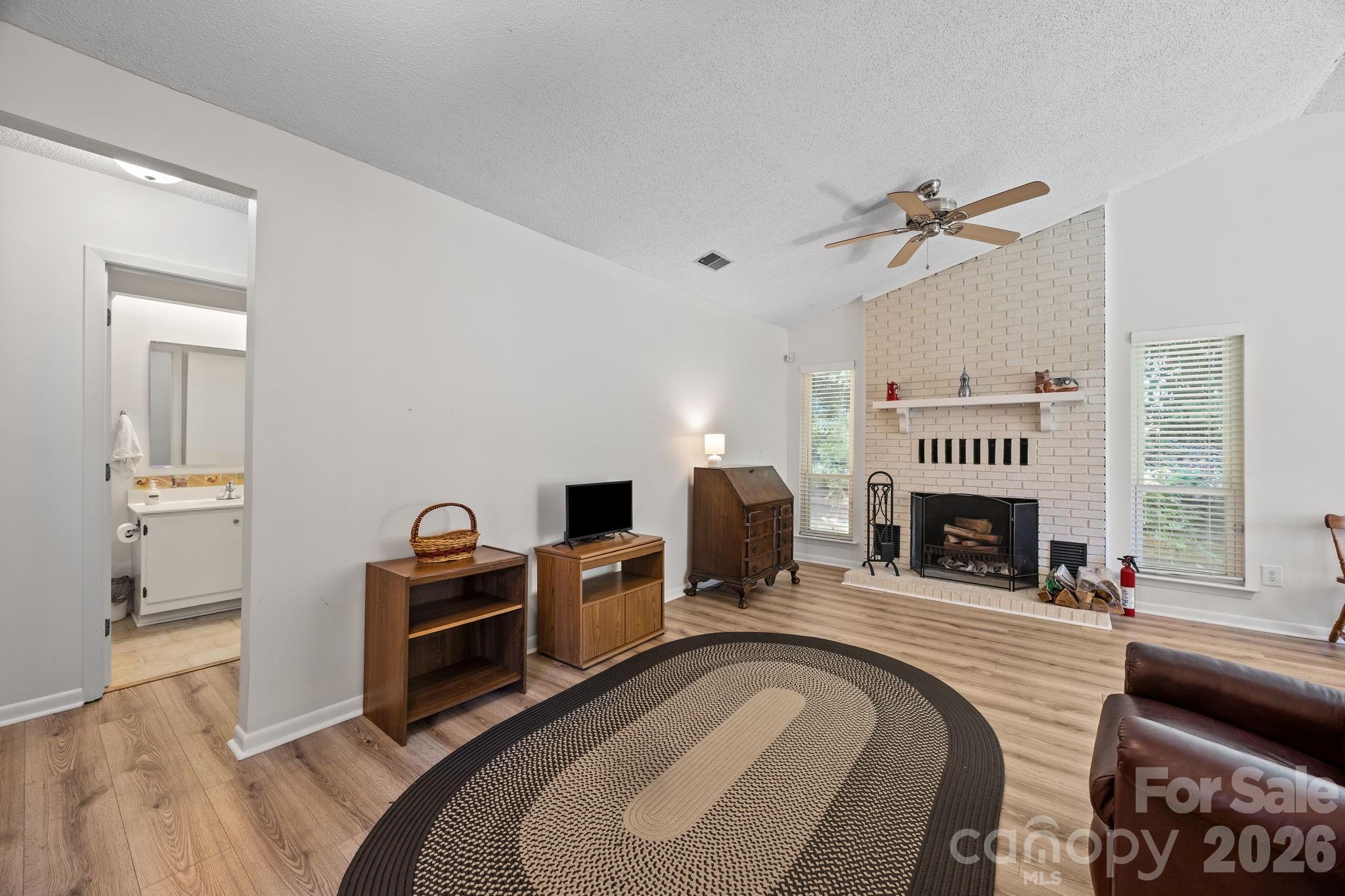 Sardis Cove - Residential