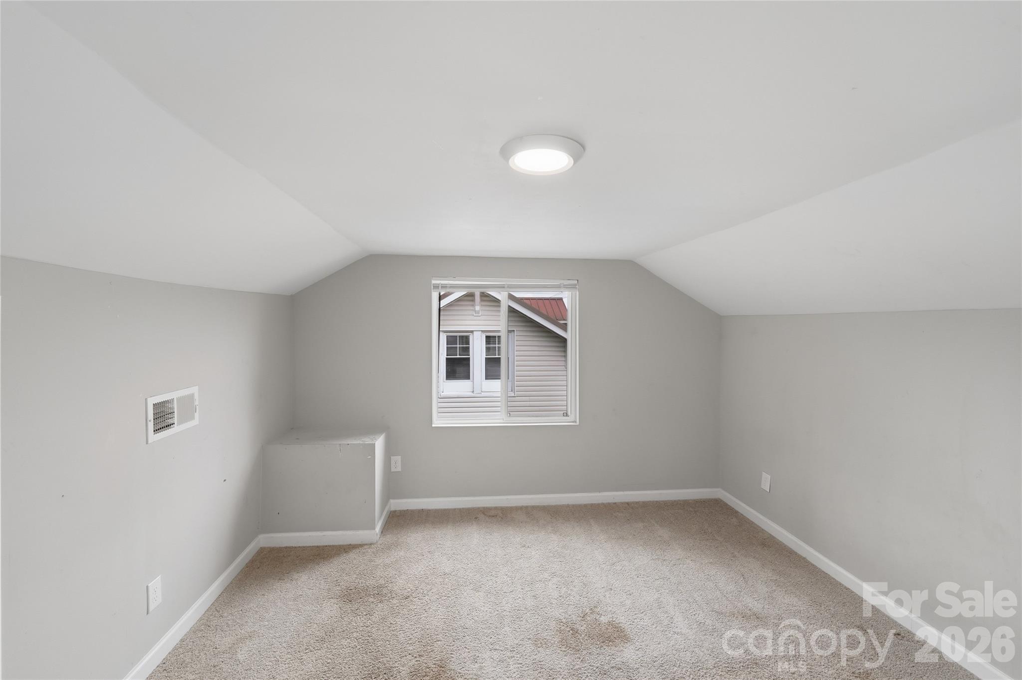 Nelson Heights - Residential