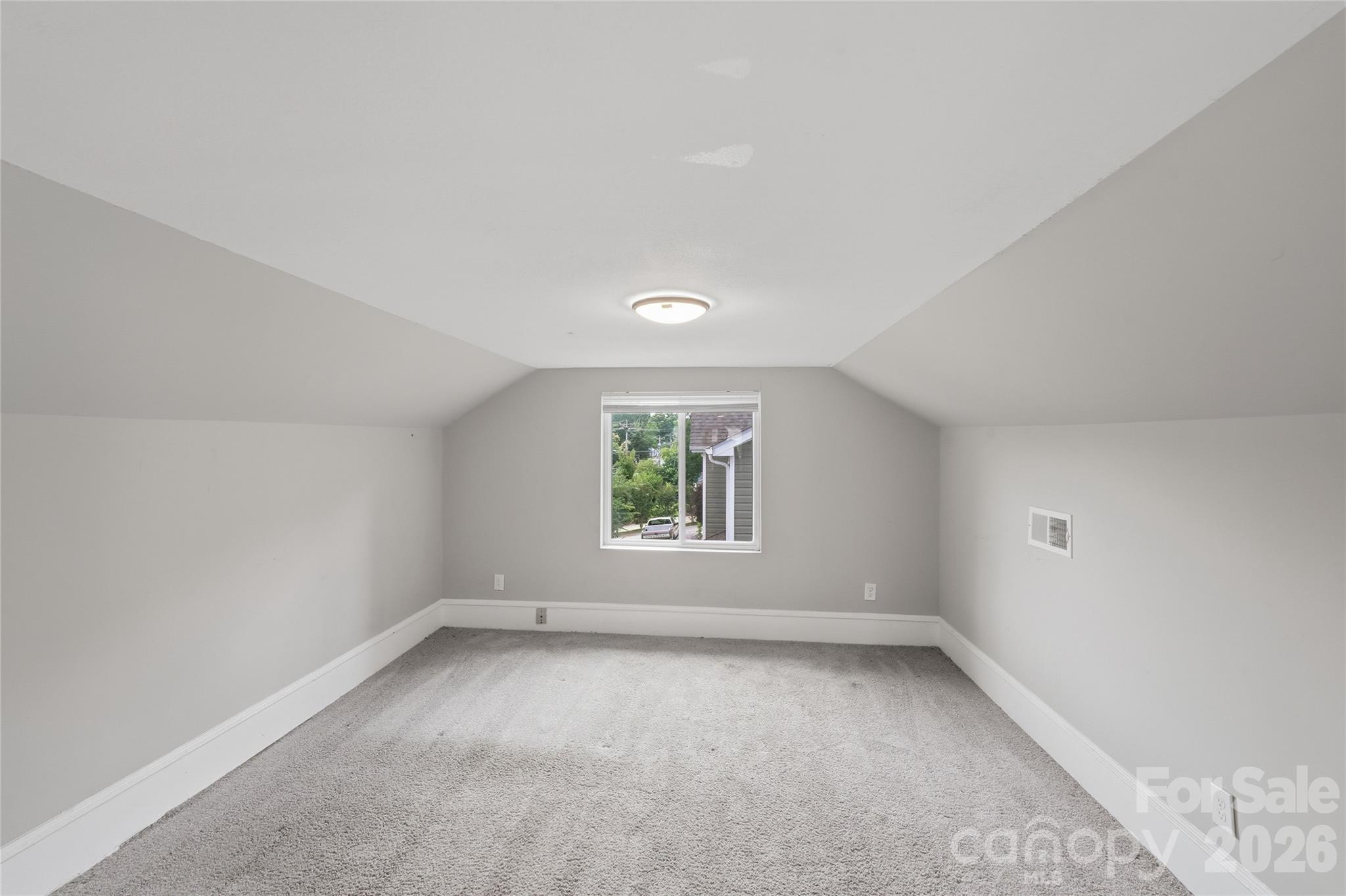 Nelson Heights - Residential