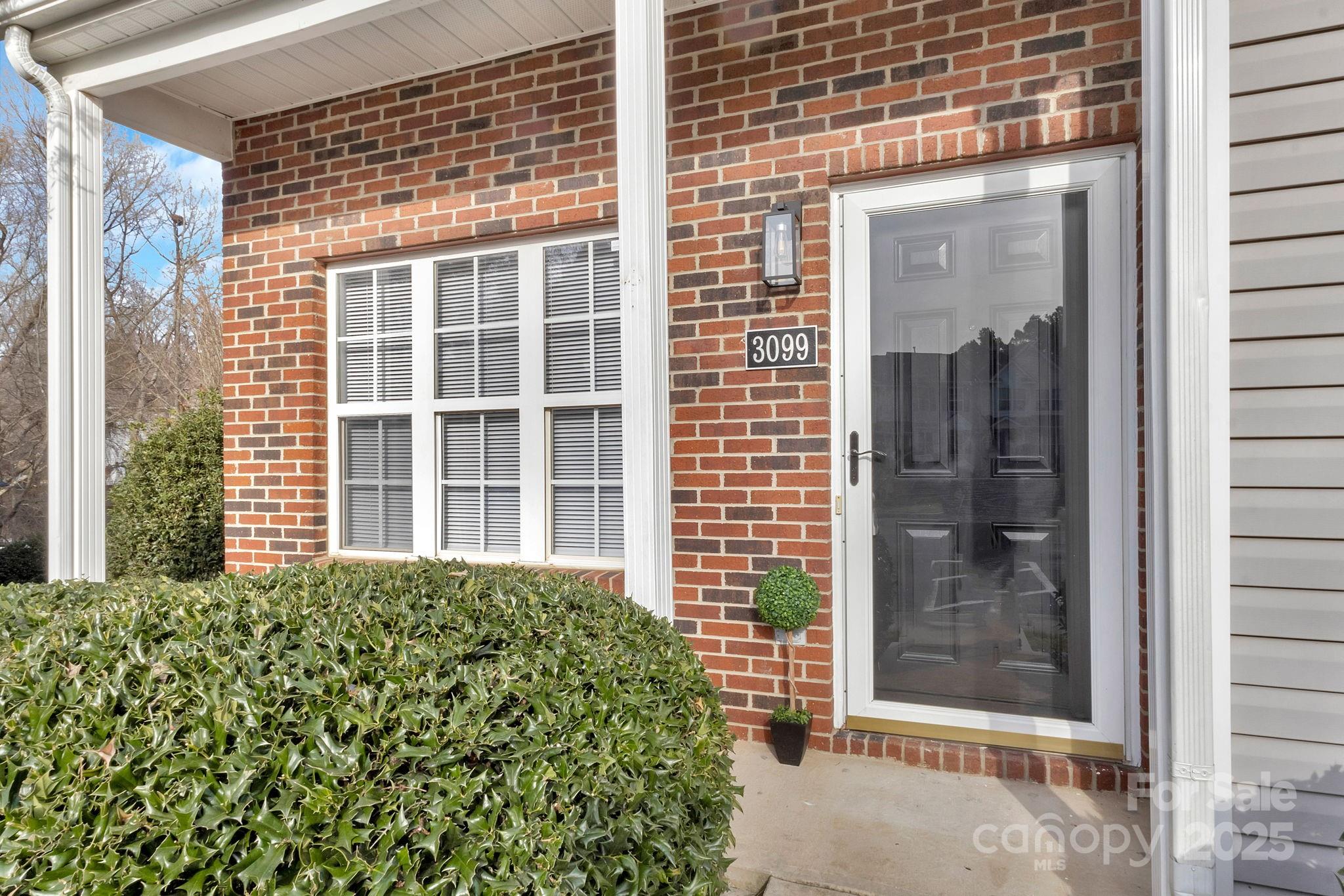 Windsor Trace - Residential