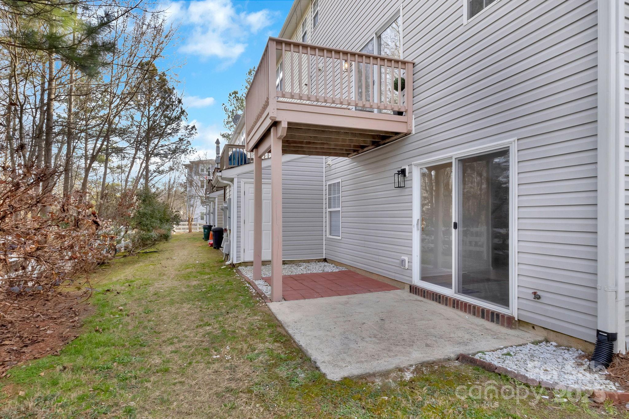 Windsor Trace - Residential