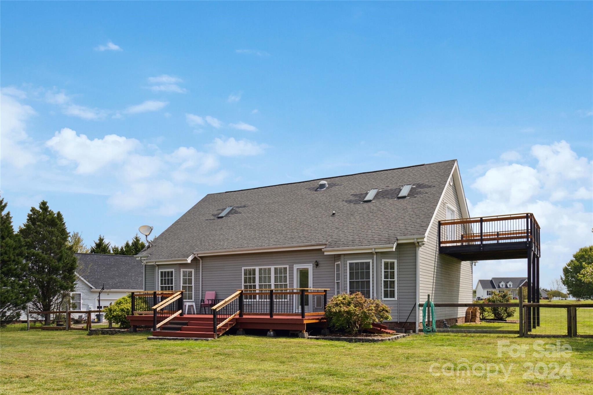 Lombardy Meadows - Residential
