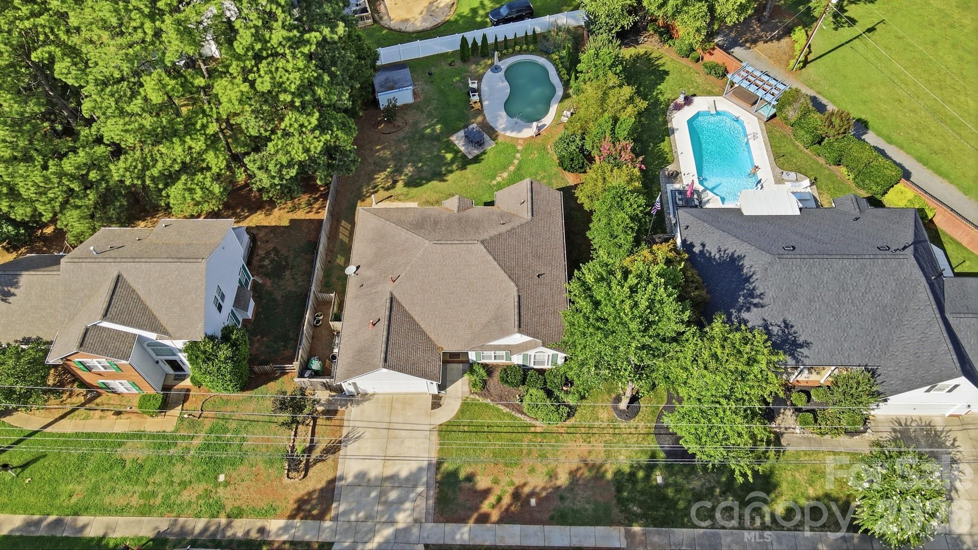Windward Cove - Residential
