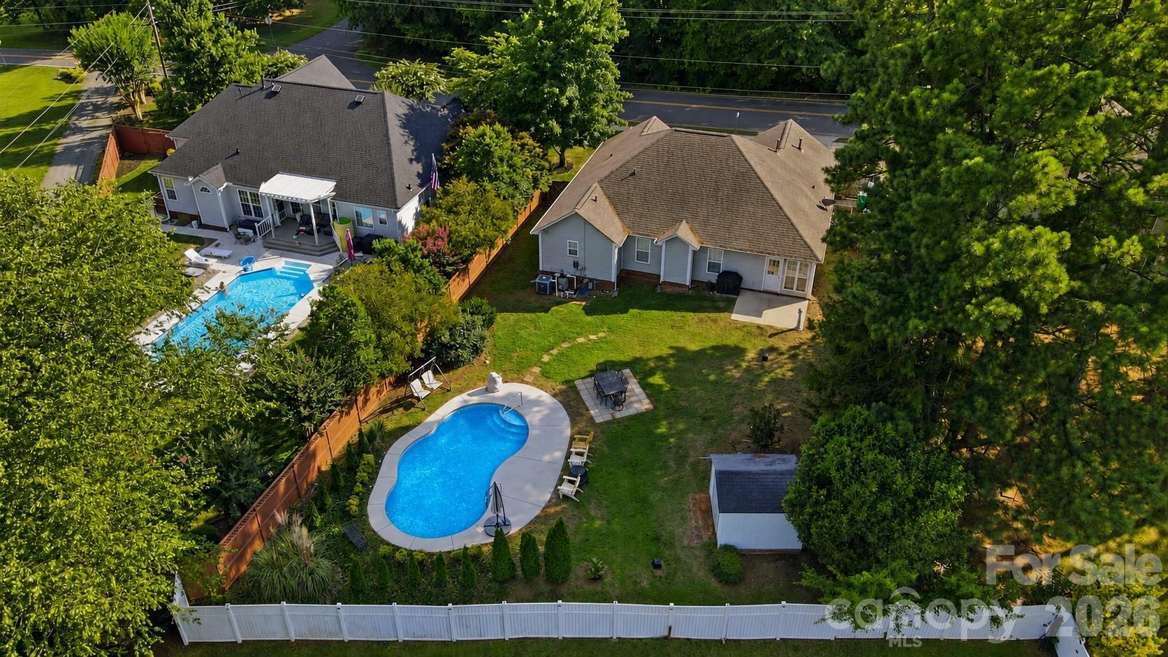 Windward Cove - Residential