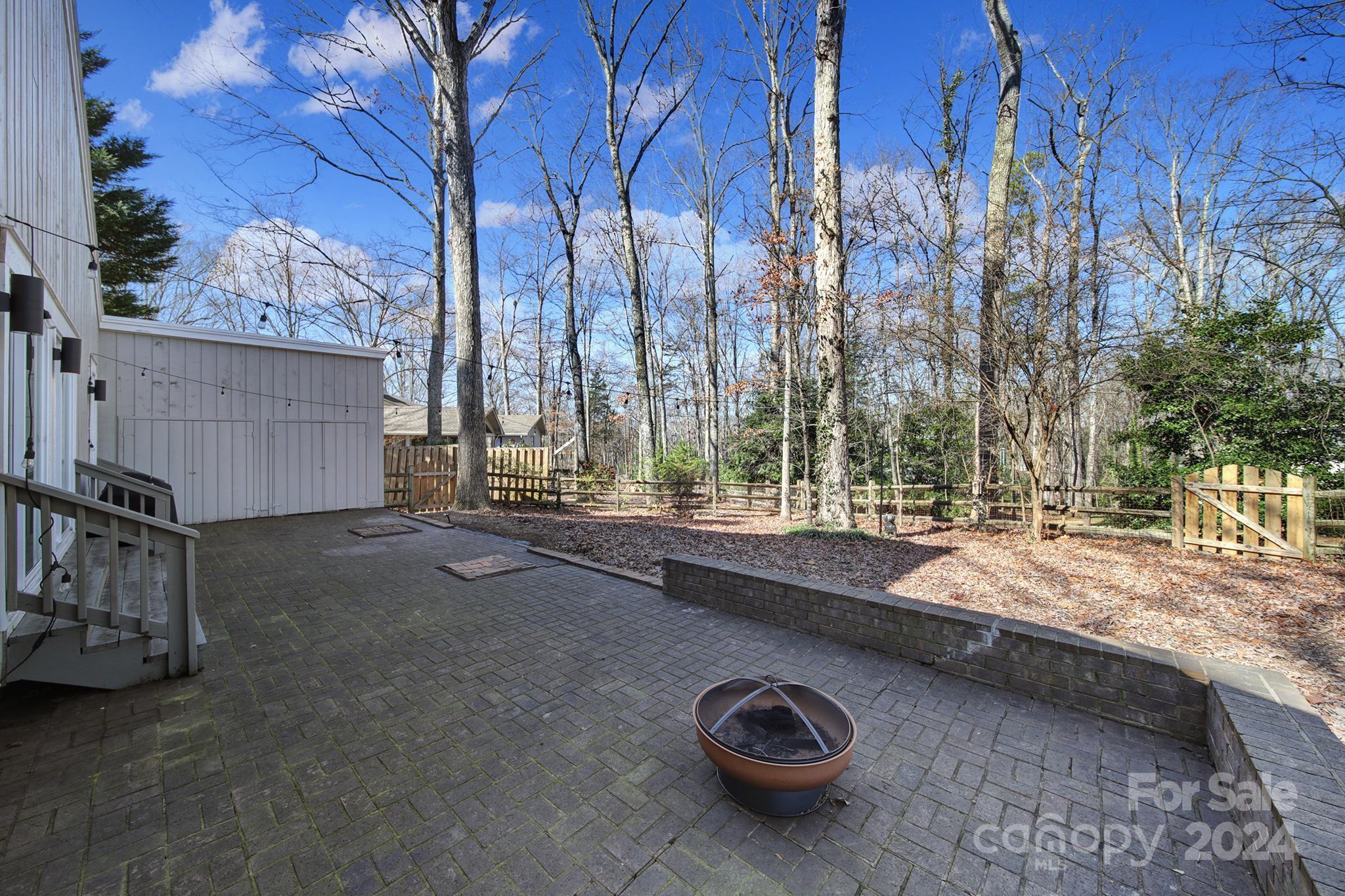 River Hills - Residential