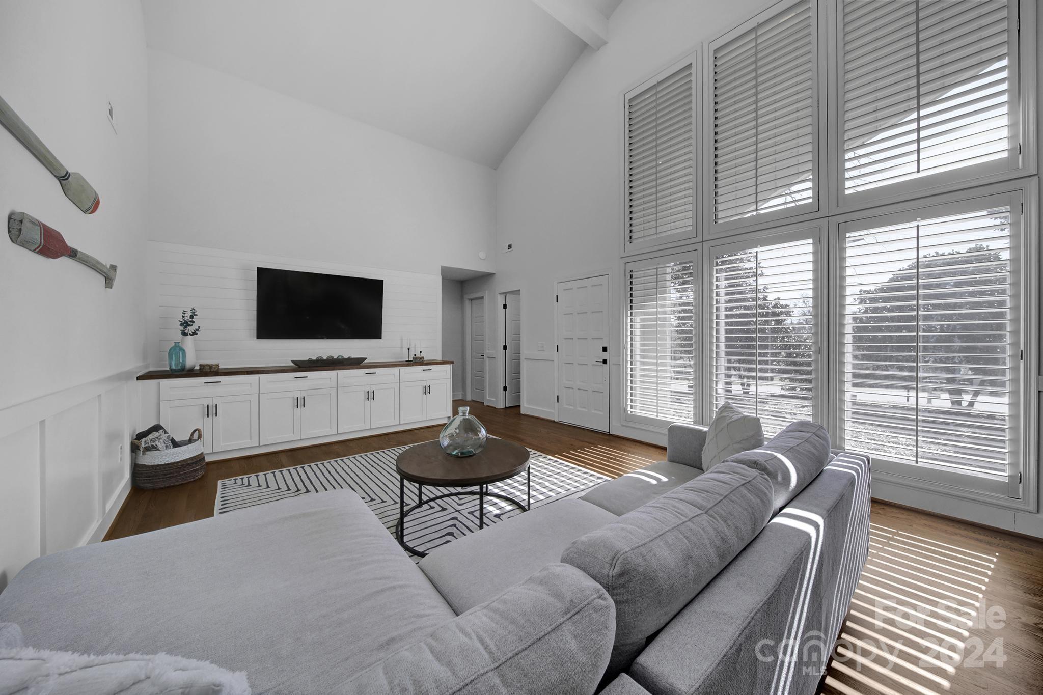 River Hills - Residential