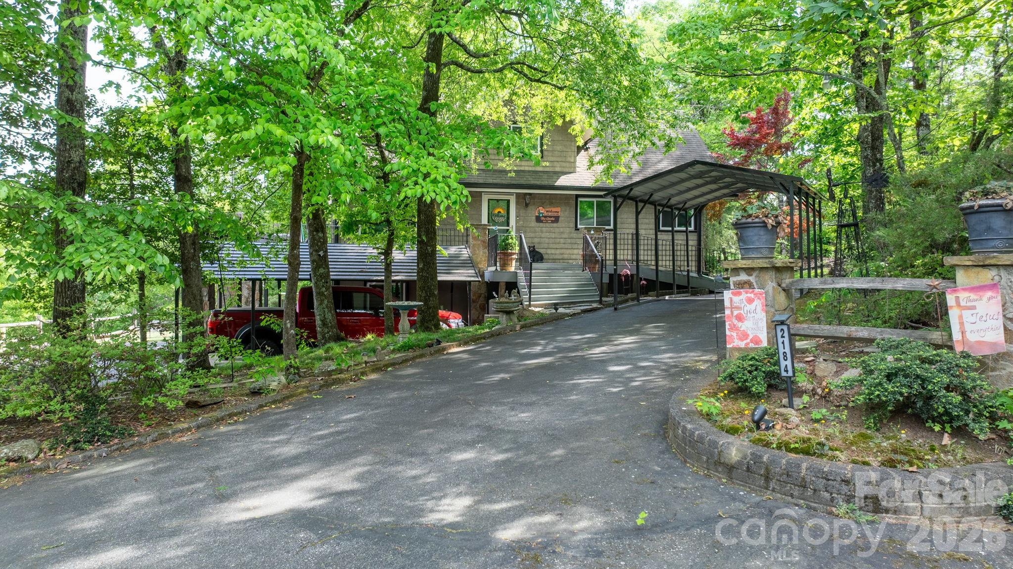 Pine Mountain Lakes - Residential