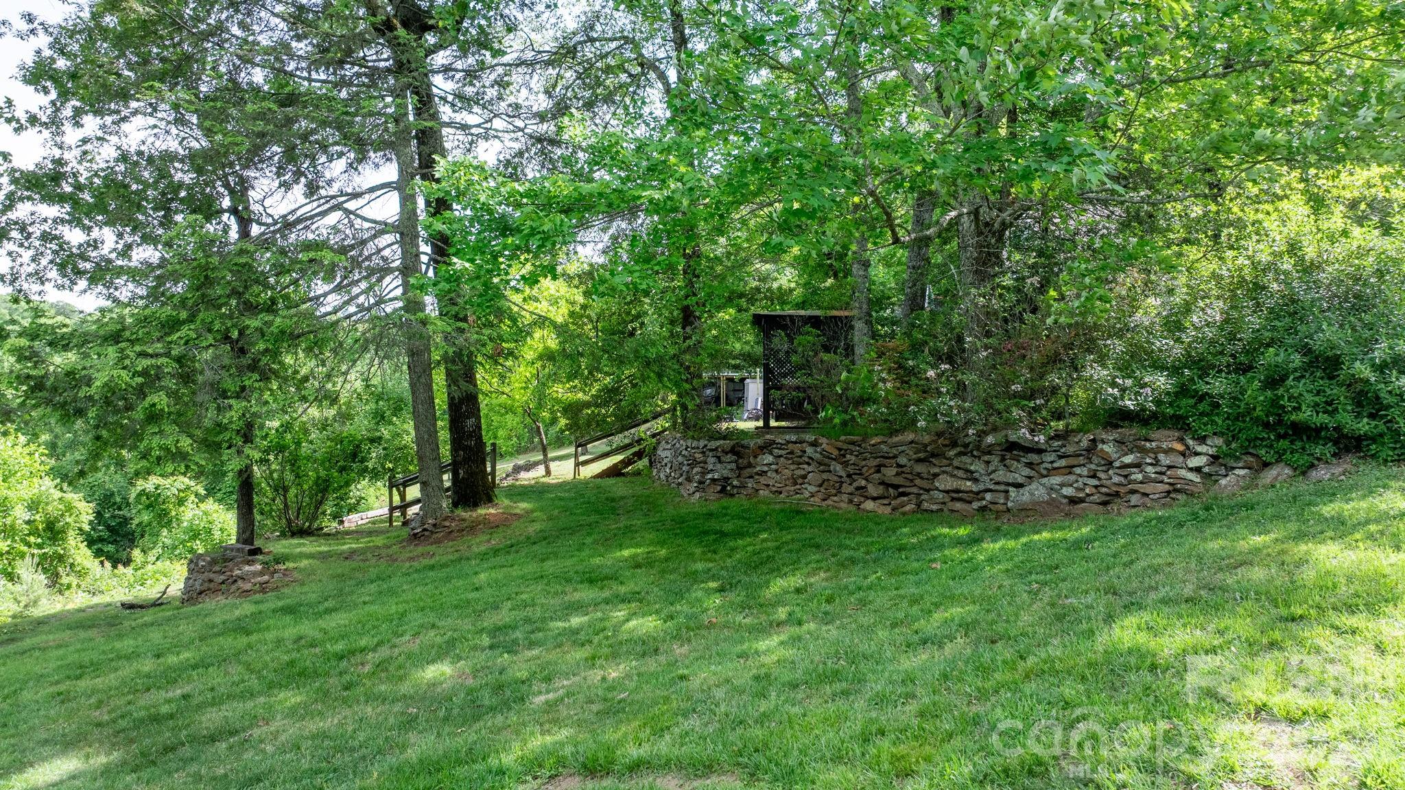 Pine Mountain Lakes - Residential