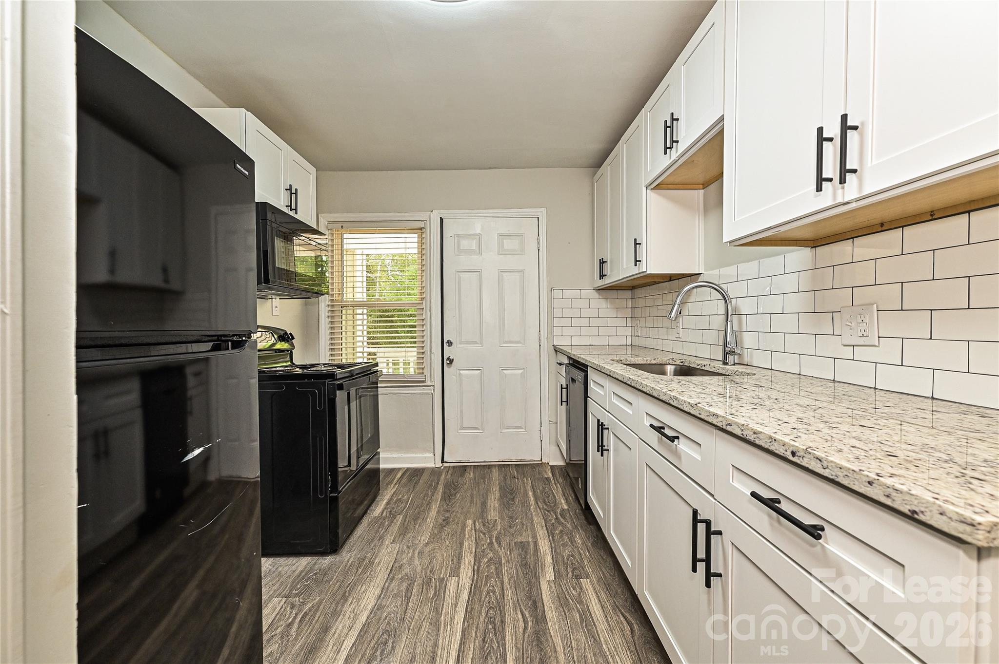 Plaza Heights - Residential Lease