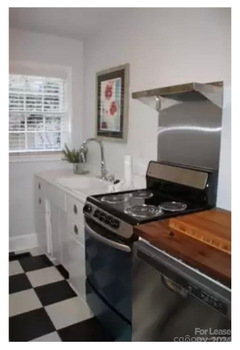 Rare Find! You do not want to miss out on this incredible opportunity to live in the heart of Dilworth and walk to everything! Convenience exemplified! These newly renovated garden apartments have been done up with all the bells and whistles. Refinished hardwoods throughout, tile in kitchen & bath, new butcher block style countertops, abundant cabinetry, retro farmhouse sinks, stainless appliances, stackable washer/dryers, great attic storage, new bathroom fixtures, vanities and the list goes on! Close to East Blvd, boutique shopping, numerous restaurants, Freedom Park and minutes to SouthEnd and Uptown.