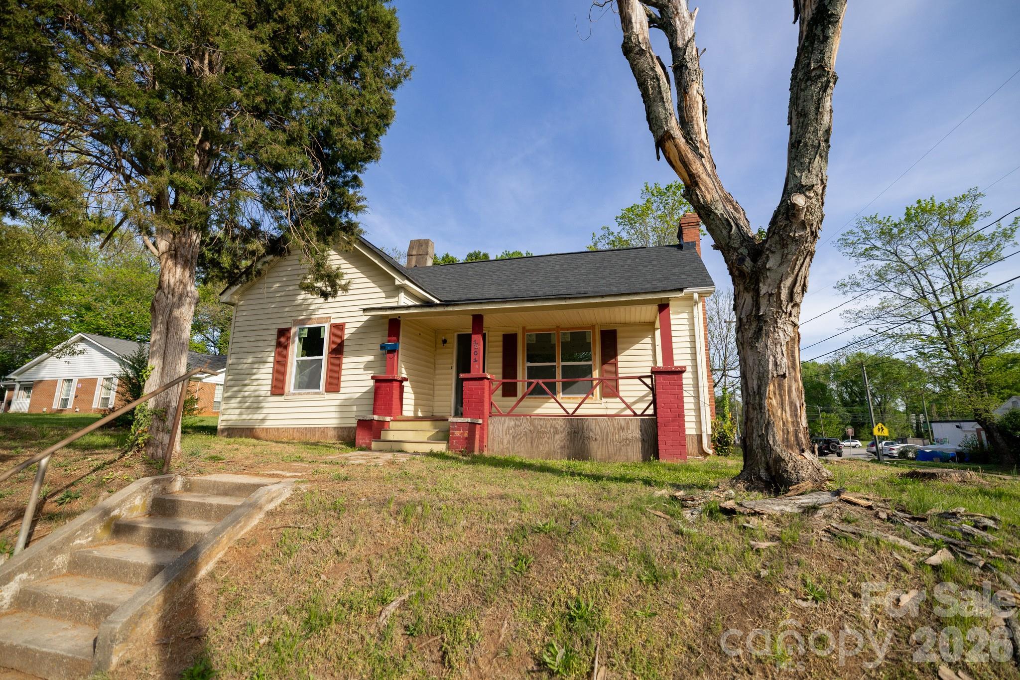 Attention Investors and Potential Clients! This property is ready for some TLC and has a lot to offer, with much of the work already started. Conveniently located near Downtown Salisbury, it is close to many attractive destinations, such as the Museum of Transportation and more. Inside, you'll find spacious rooms that provide plenty of potential for the right owner. Schedule your showing today!