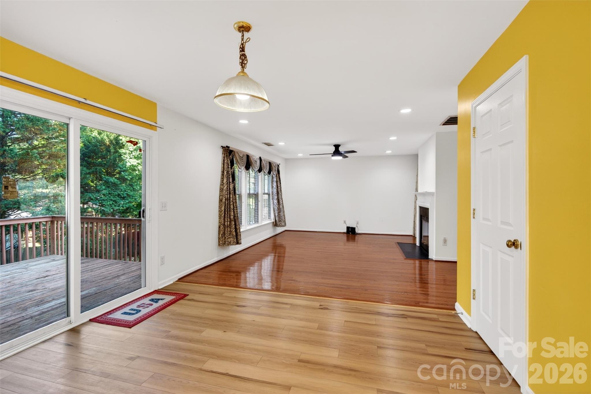 Deercreek - Residential