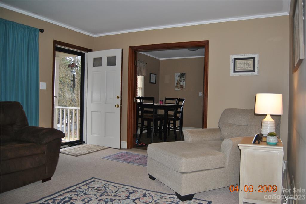 Dutchman Heights - Residential