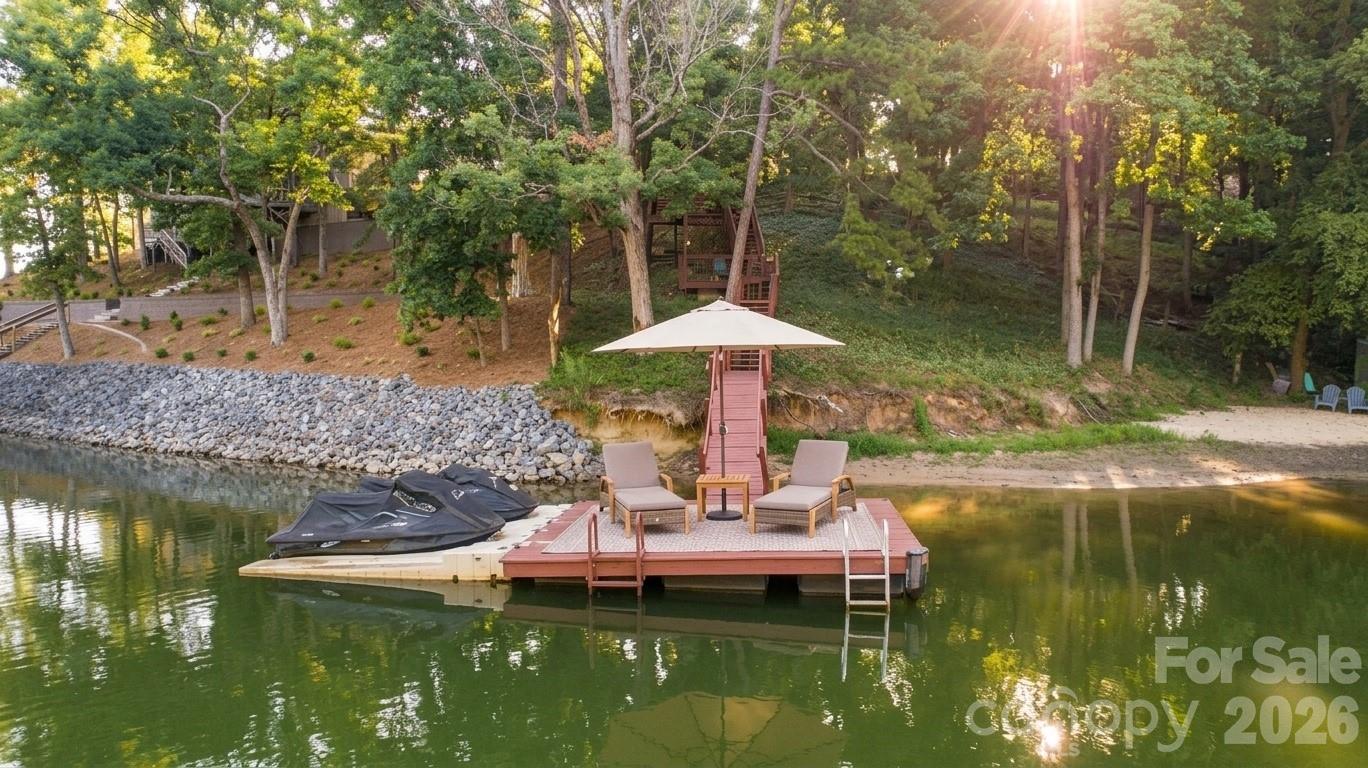 Tega Cay - Residential