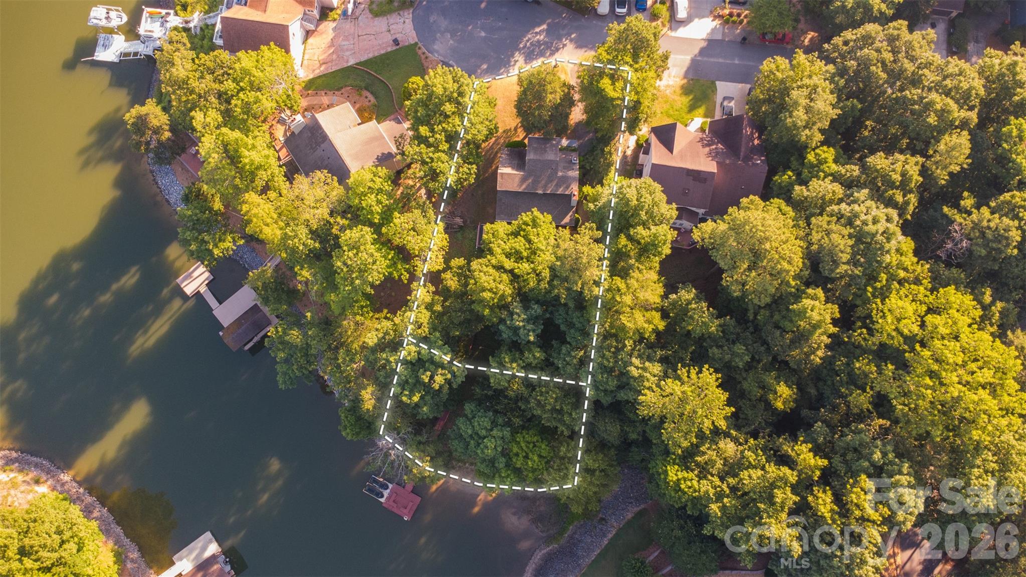 Tega Cay - Residential