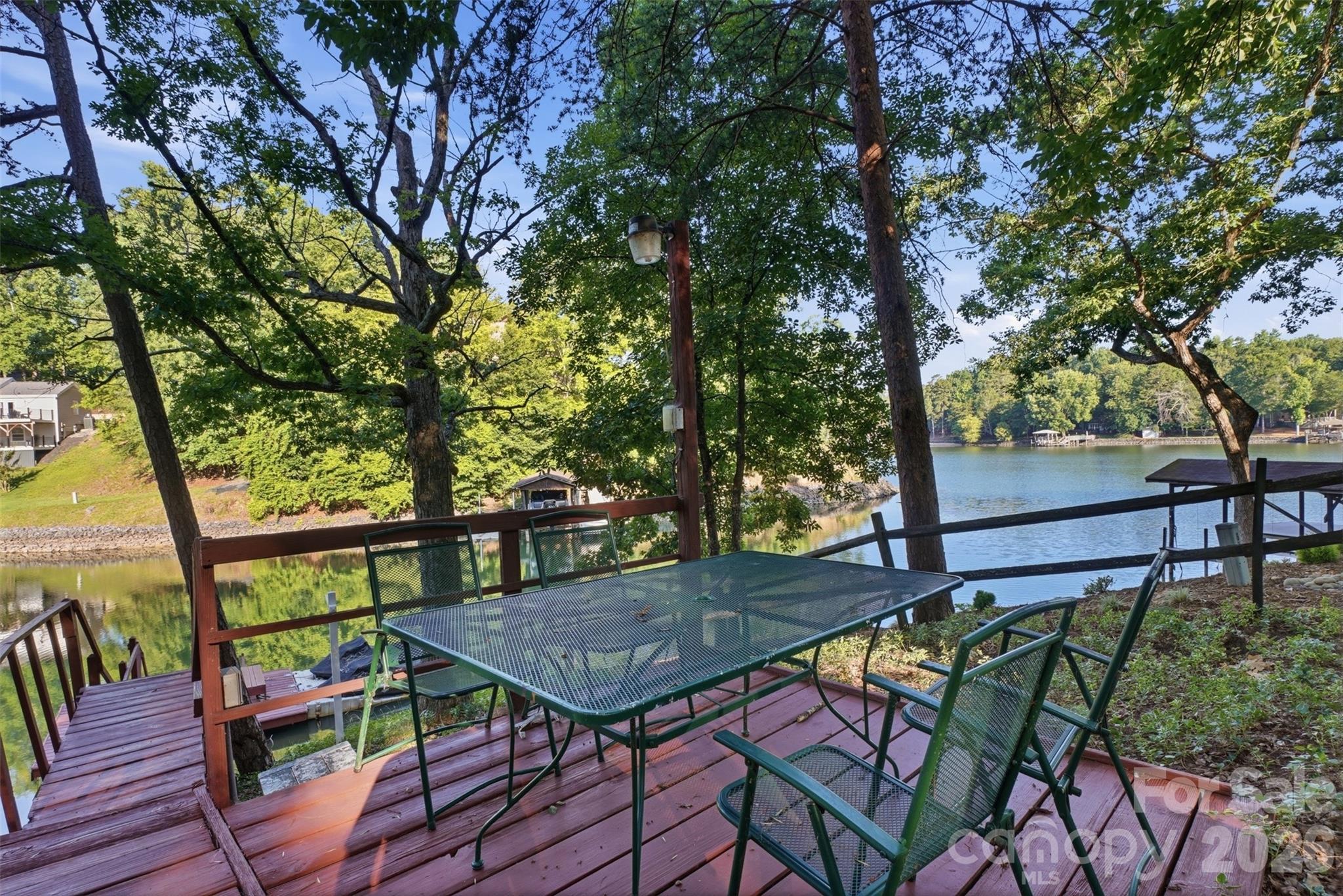 Tega Cay - Residential