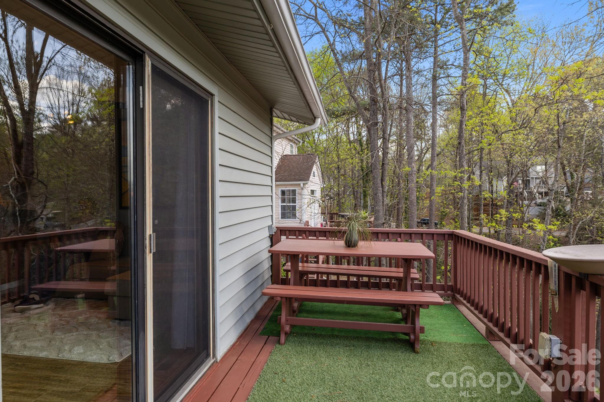 Tega Cay - Residential