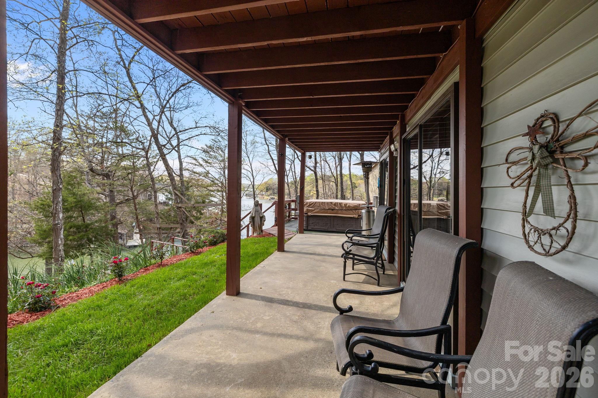 Tega Cay - Residential