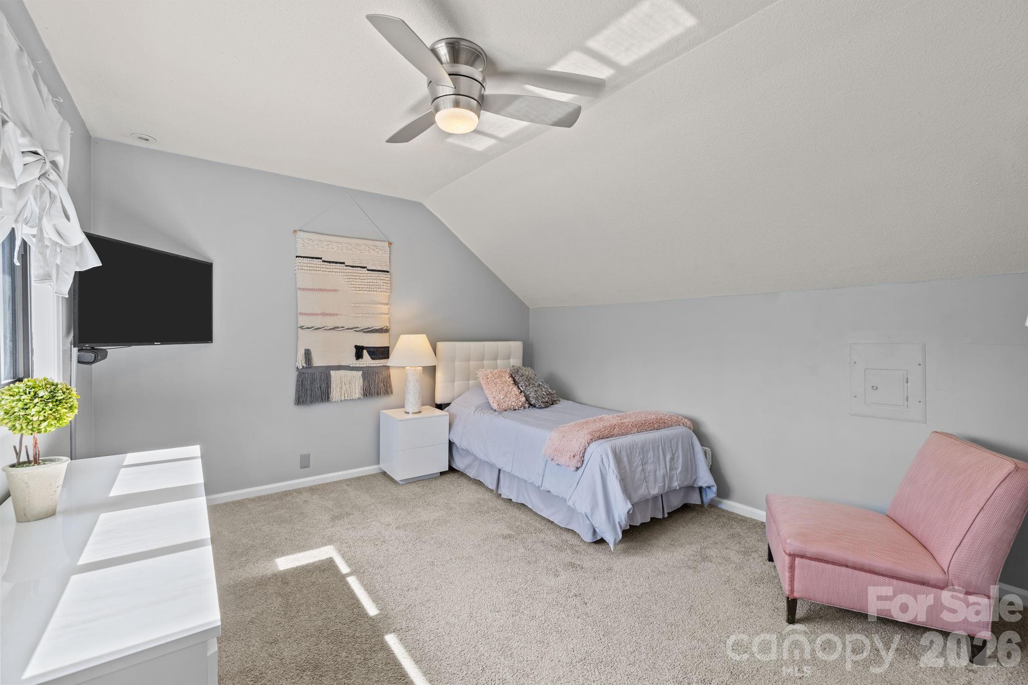 Tega Cay - Residential