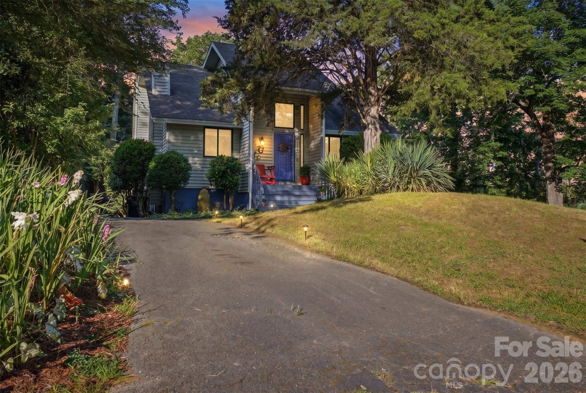 Tega Cay - Residential