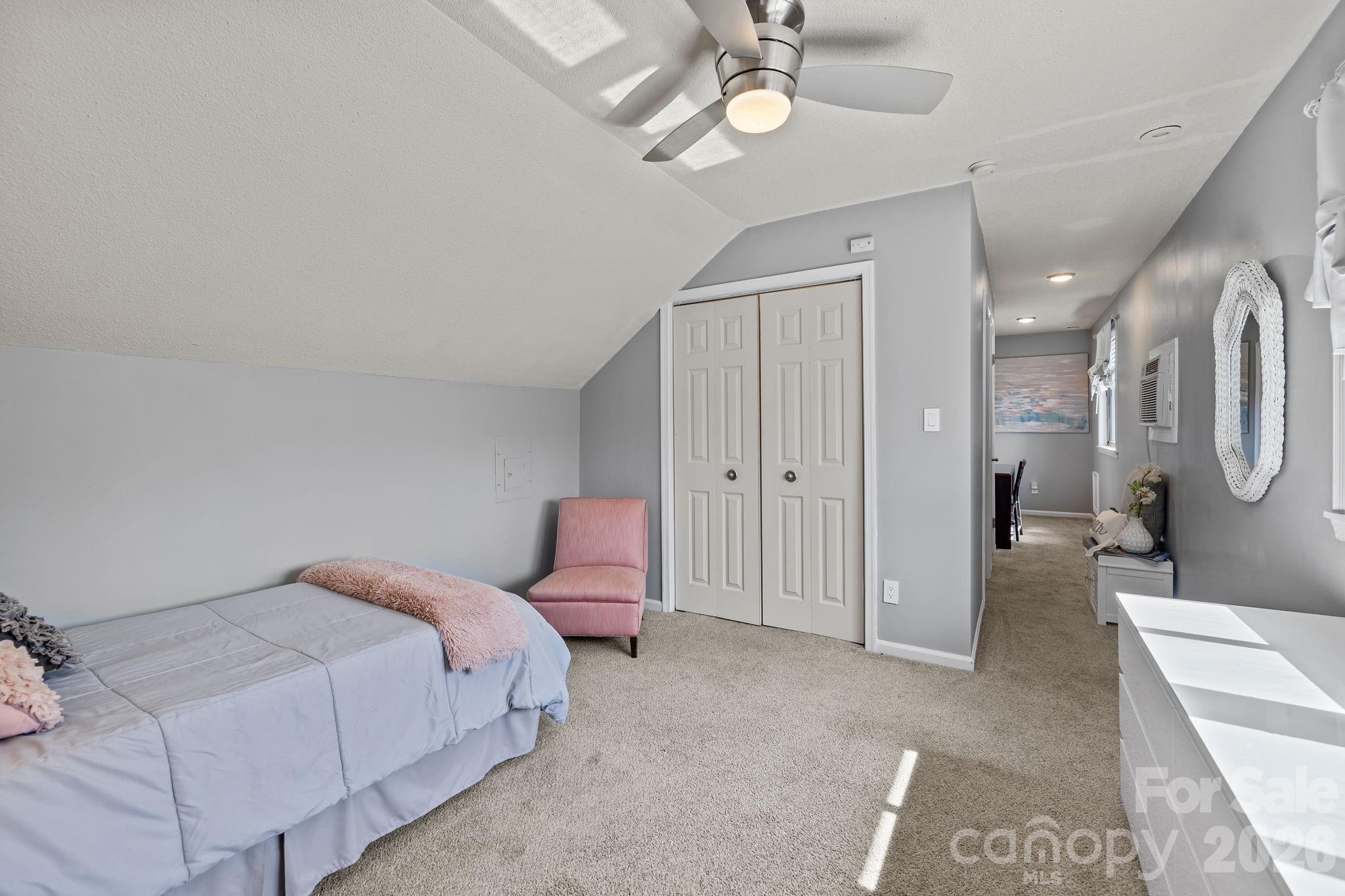 Tega Cay - Residential