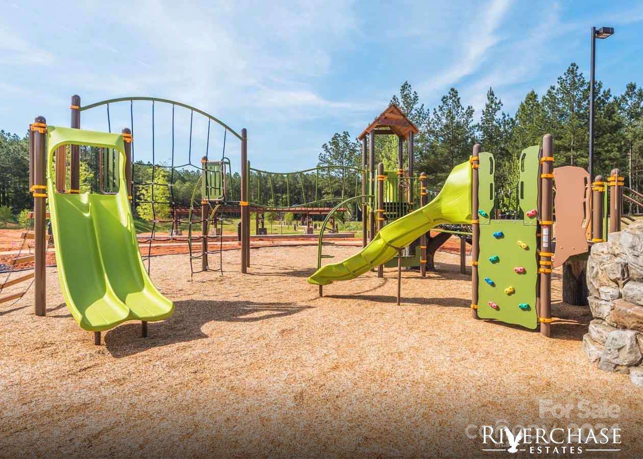 Riverchase Estates - Residential