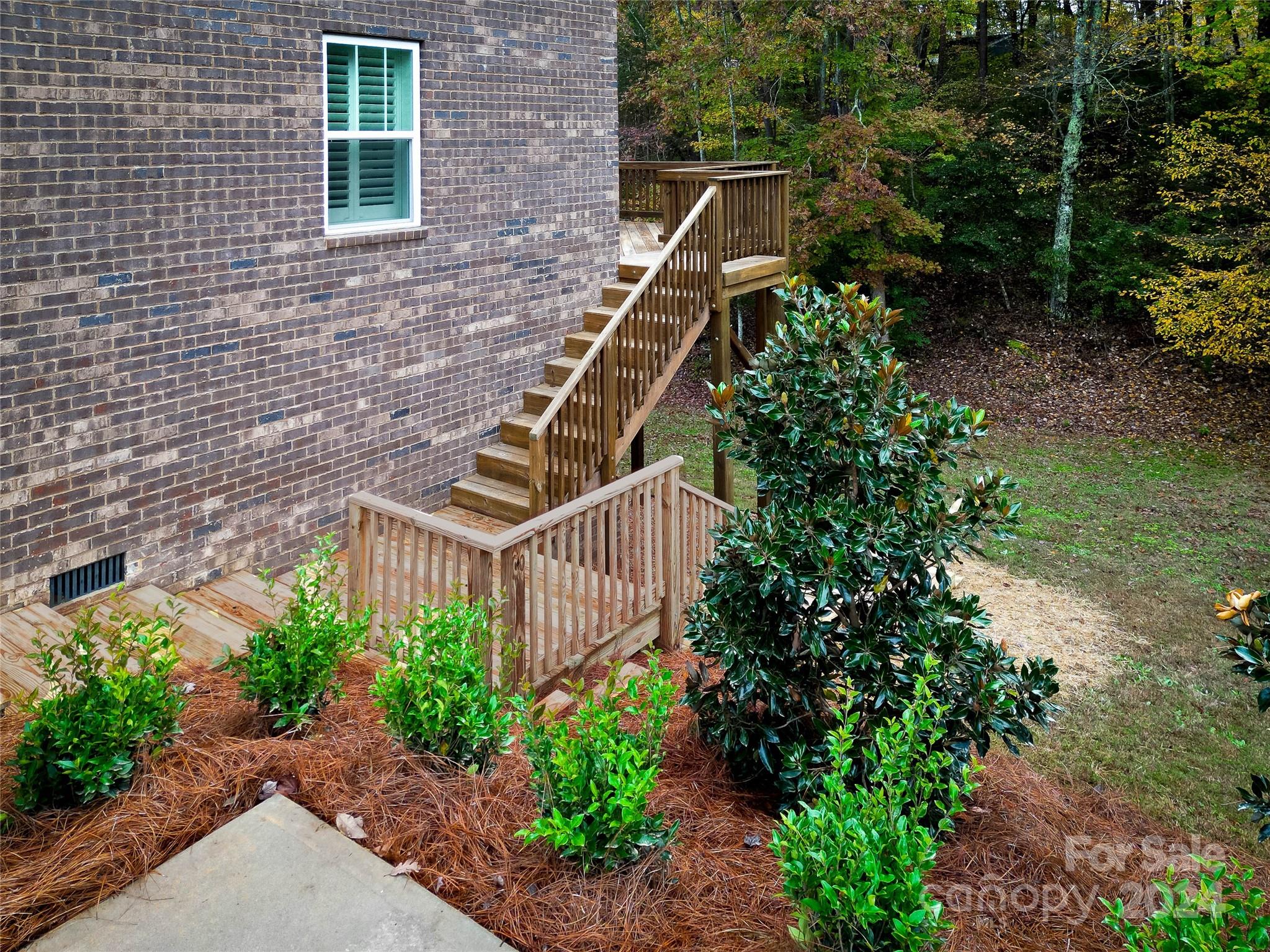 The Retreat At Sunset Ridge - Residential